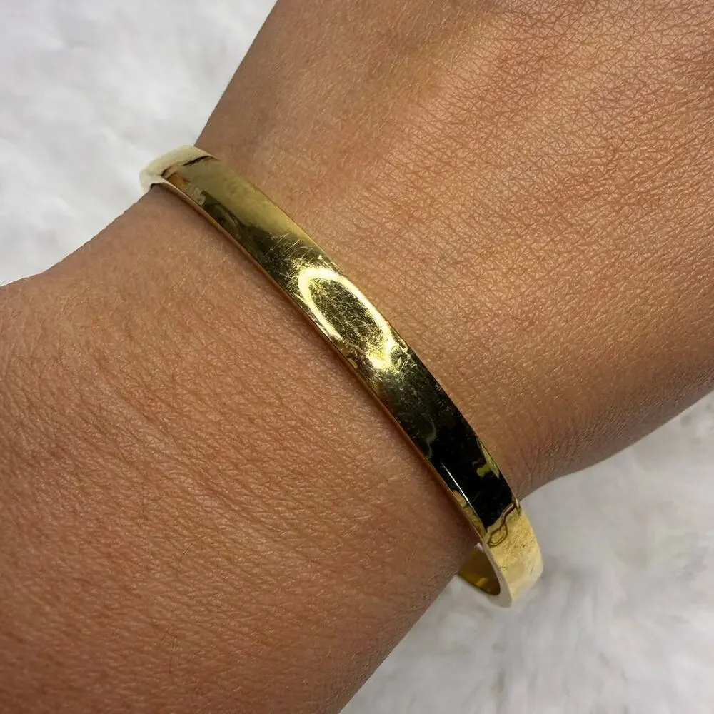 kate spade New York Gold Spade Bangle Bracelet - Picture 1 of 5